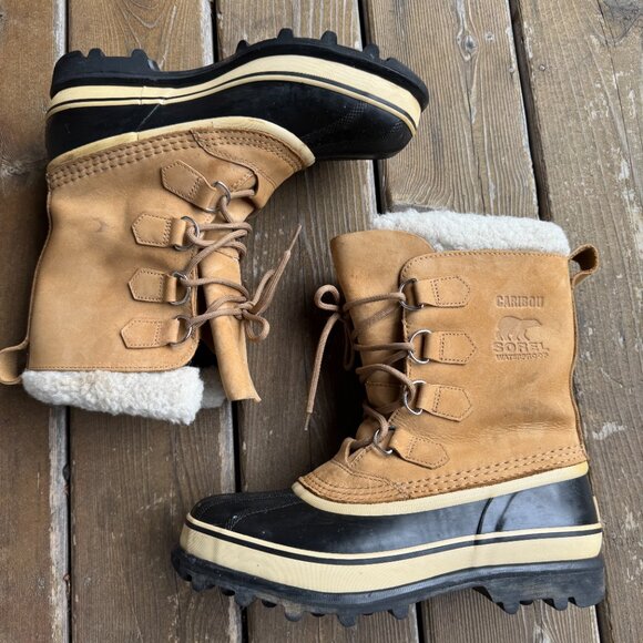 EUC Sorel Caribou Tan and Black Lace Up Waterproof Leather Boots in Women's 9 - Picture 4 of 13